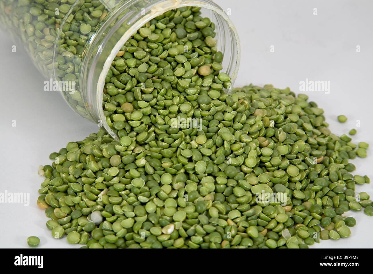 Lentils legumes pea hires stock photography and images Alamy