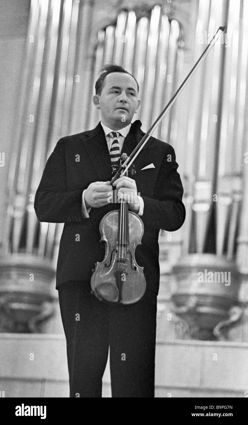 Кушнир борис скрипач фото Boris Gutnikov winner of the Second International Tchaikovsky Competition Violin