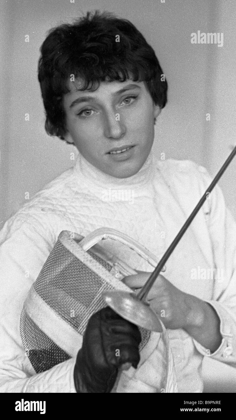 Елена Белова фехтование