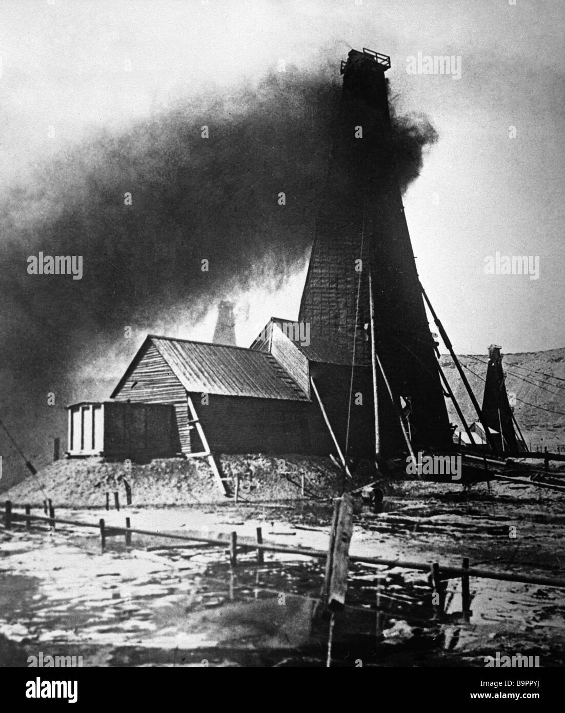 Gusher Oil High Resolution Stock Photography and Images Alamy