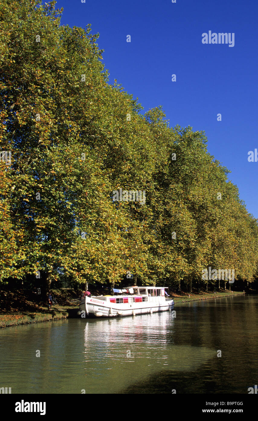 France, Aude, Bram, Canal du Midi, classified as World Heritage by