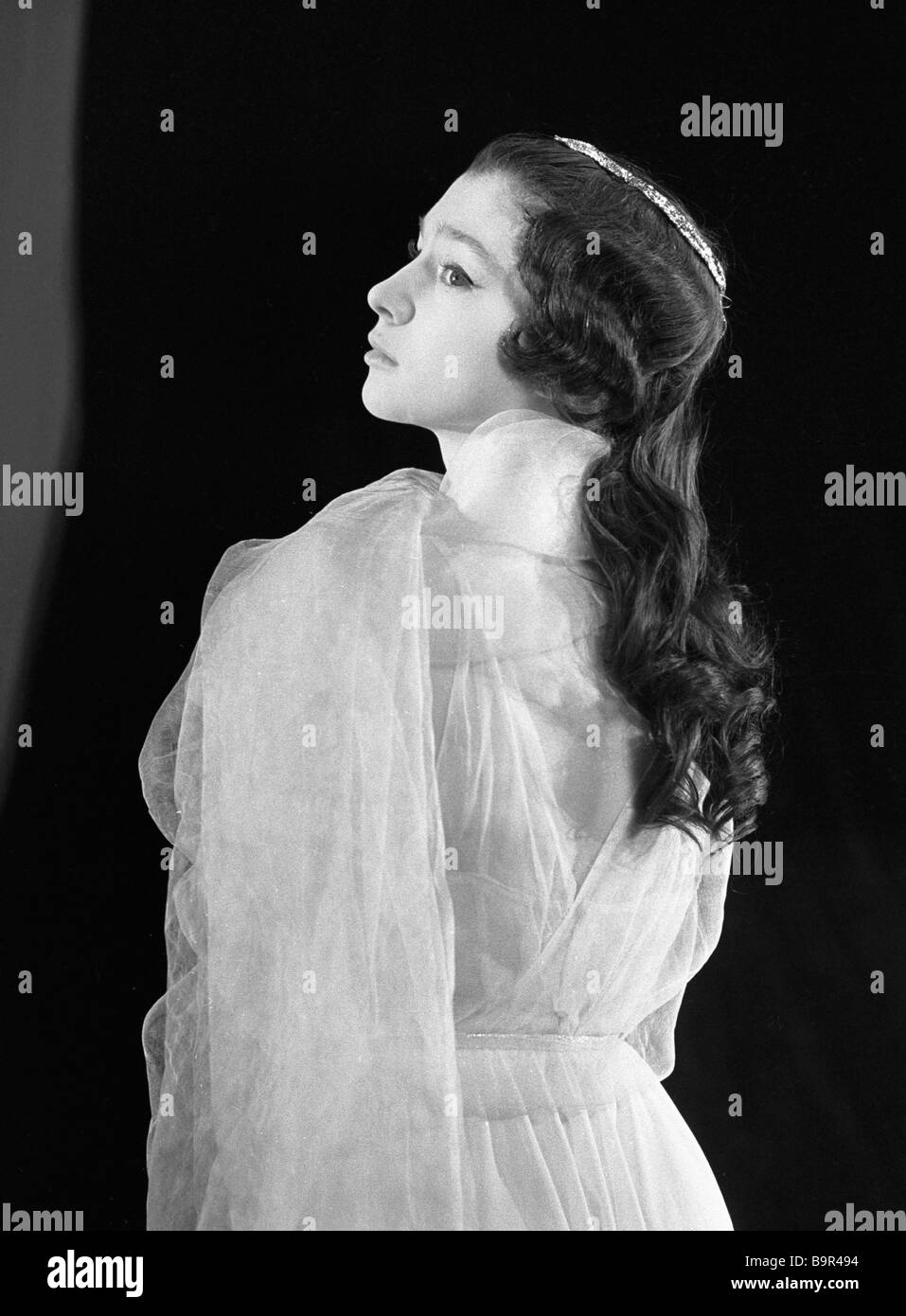 Bolshoi ballet soloist Yekaterina Maximova as Maria in Bakhchisarai ...