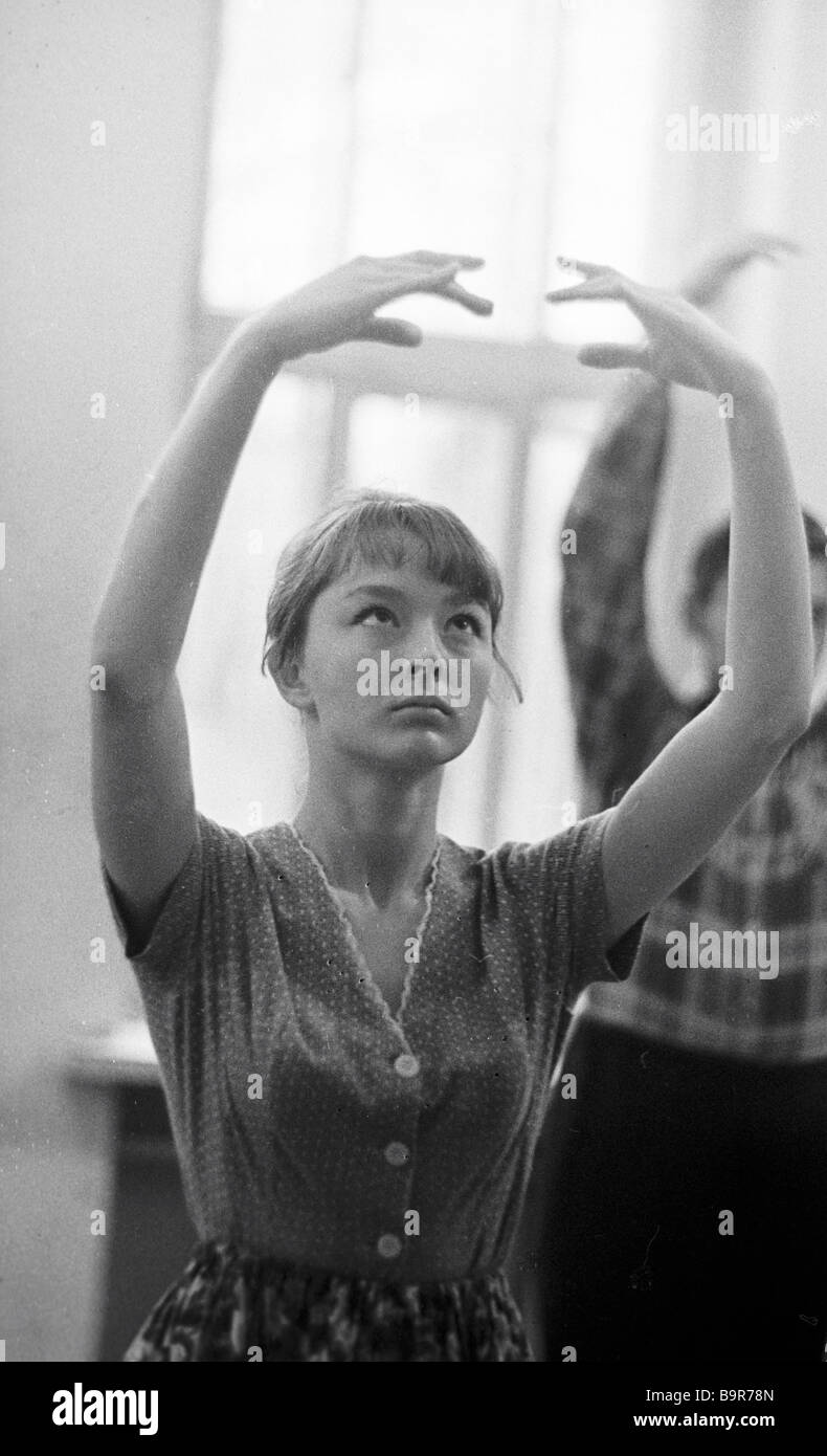 Biography of Anastasia Vertinskaya - Ophelia of theatrical art Biography of Anastasia Vertinskaya - Ophelia of theatrical art