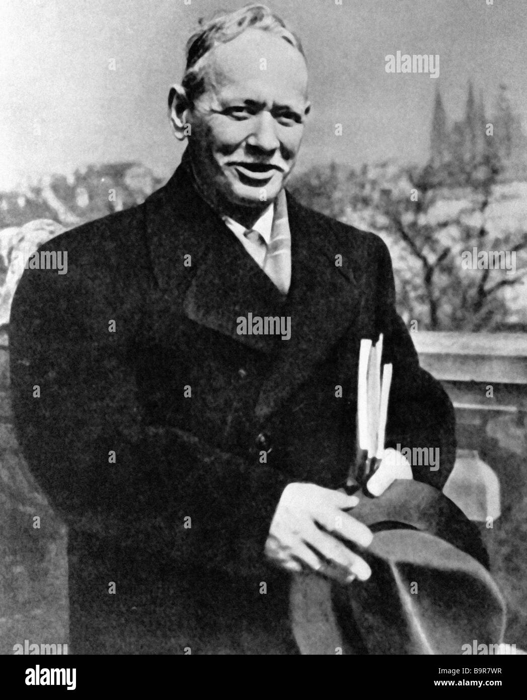 Mikhail Sholokhov Stock Photos & Mikhail Sholokhov Stock Images - Alamy