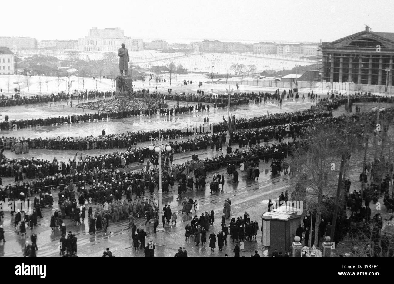 From the Stalinist VMS to the Cortege: All the Secrets of Domestic Special Vehicles From the Stalinist VMS to the Cortege: All the Secrets of Domestic Special Vehicles