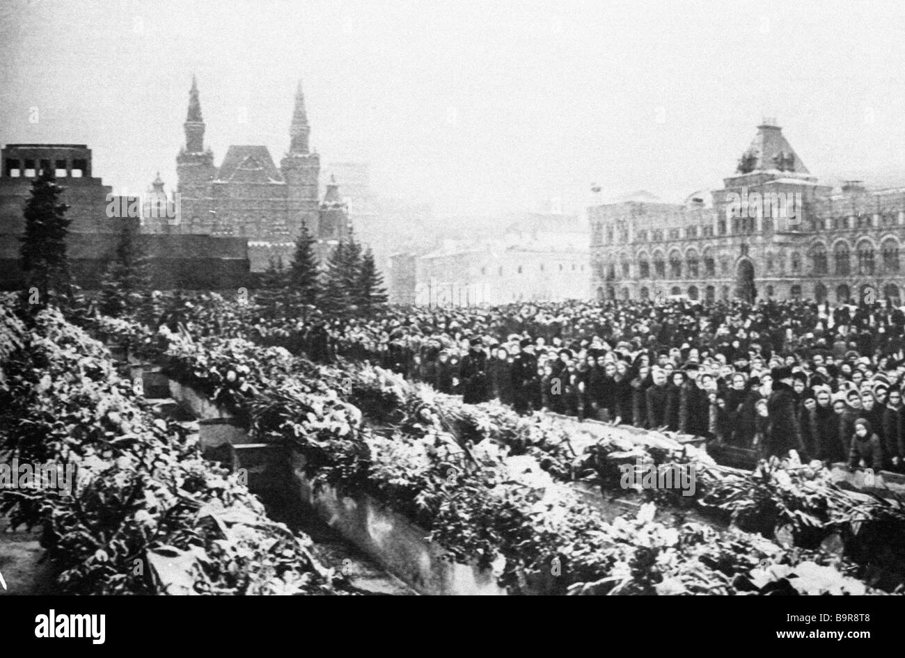 Muscovites in Red Square on Joseph Stalin s funeral day March 9 1953 Stock  Photo - Alamy