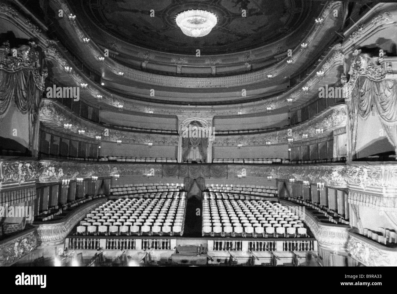 Maly Theater St Petersburg Stock Photo Alamy