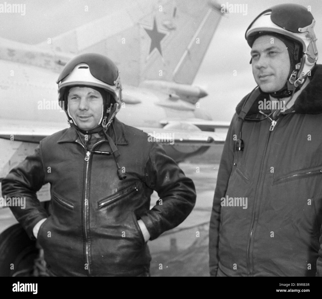 Первый самолет юрия гагарина. Последний полет Юрия Гагарина. Гагарин и Серегин последний полет.