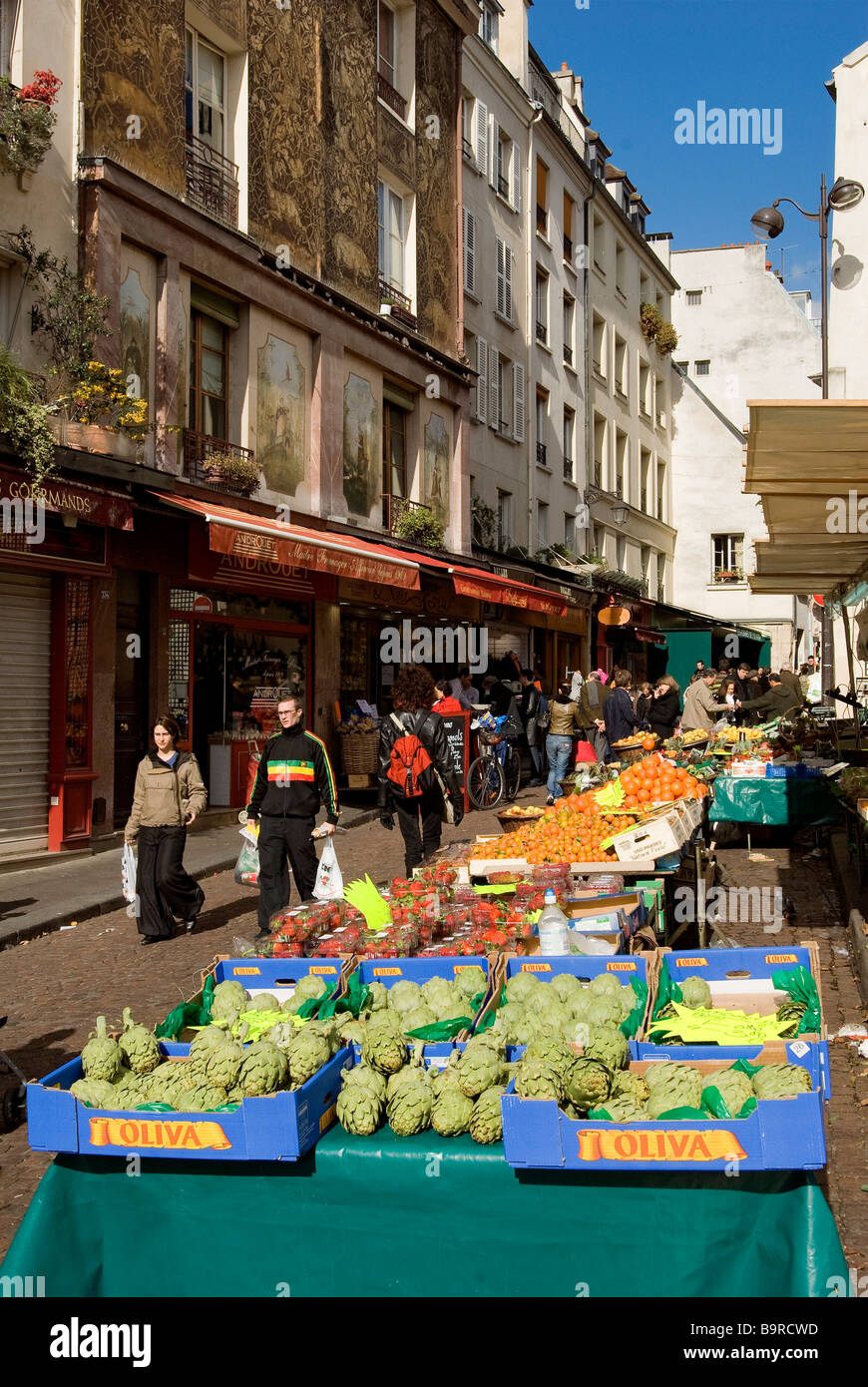Rue Mouffetard Hi res Stock Photography And Images Alamy