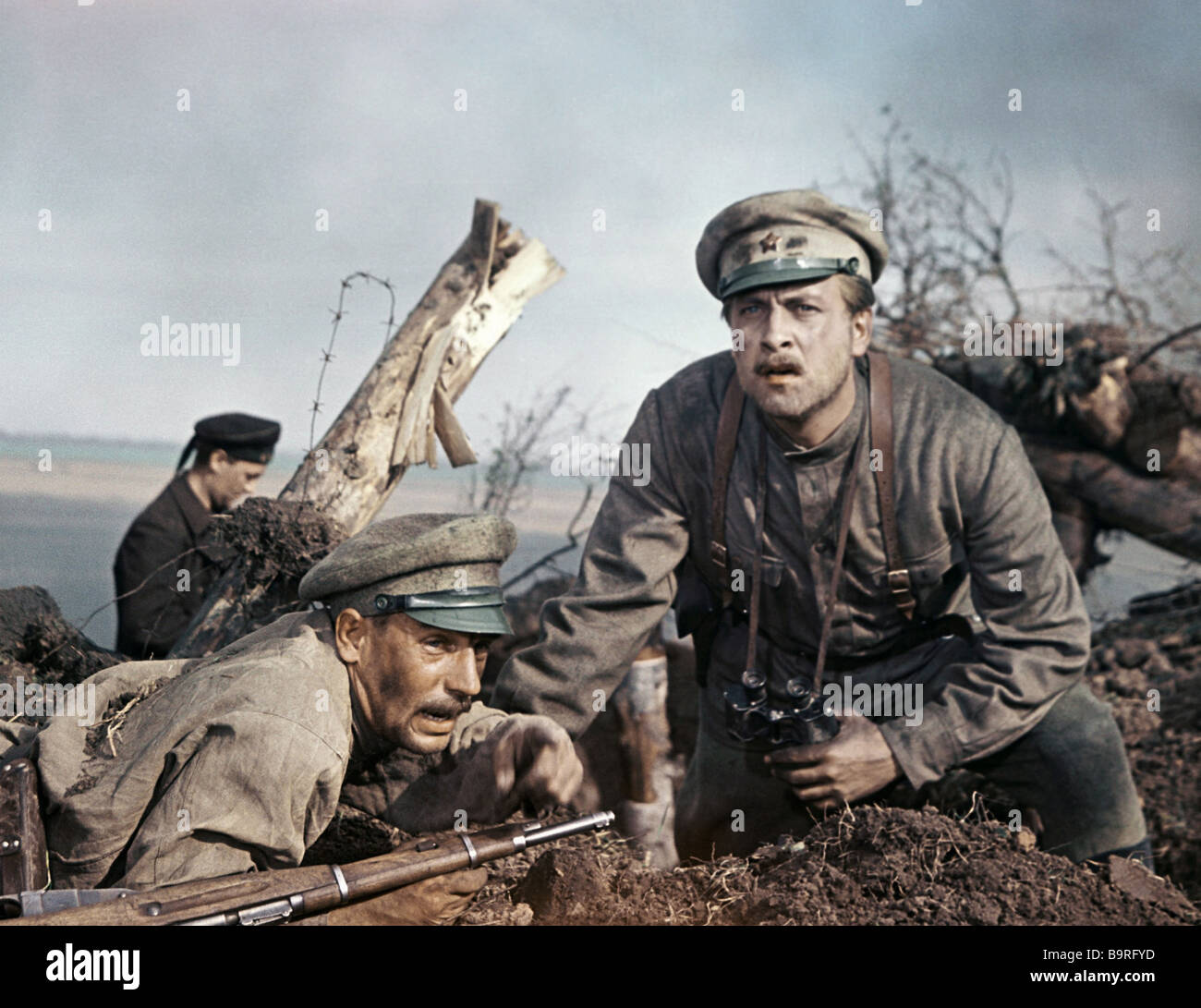 восемнадцатый год фильм 1958. хождение по мукам фильм 1977 кадры. шел восемнадцатый год. советский фильм про гражданскую войну в россии. хождение по мукам фильм 1959.