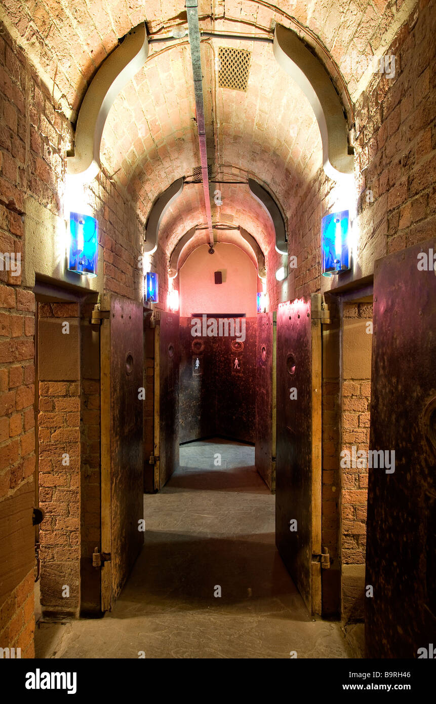 United Kingdom, Liverpool, Campbell Street, Jalons Bridewell Restaurant