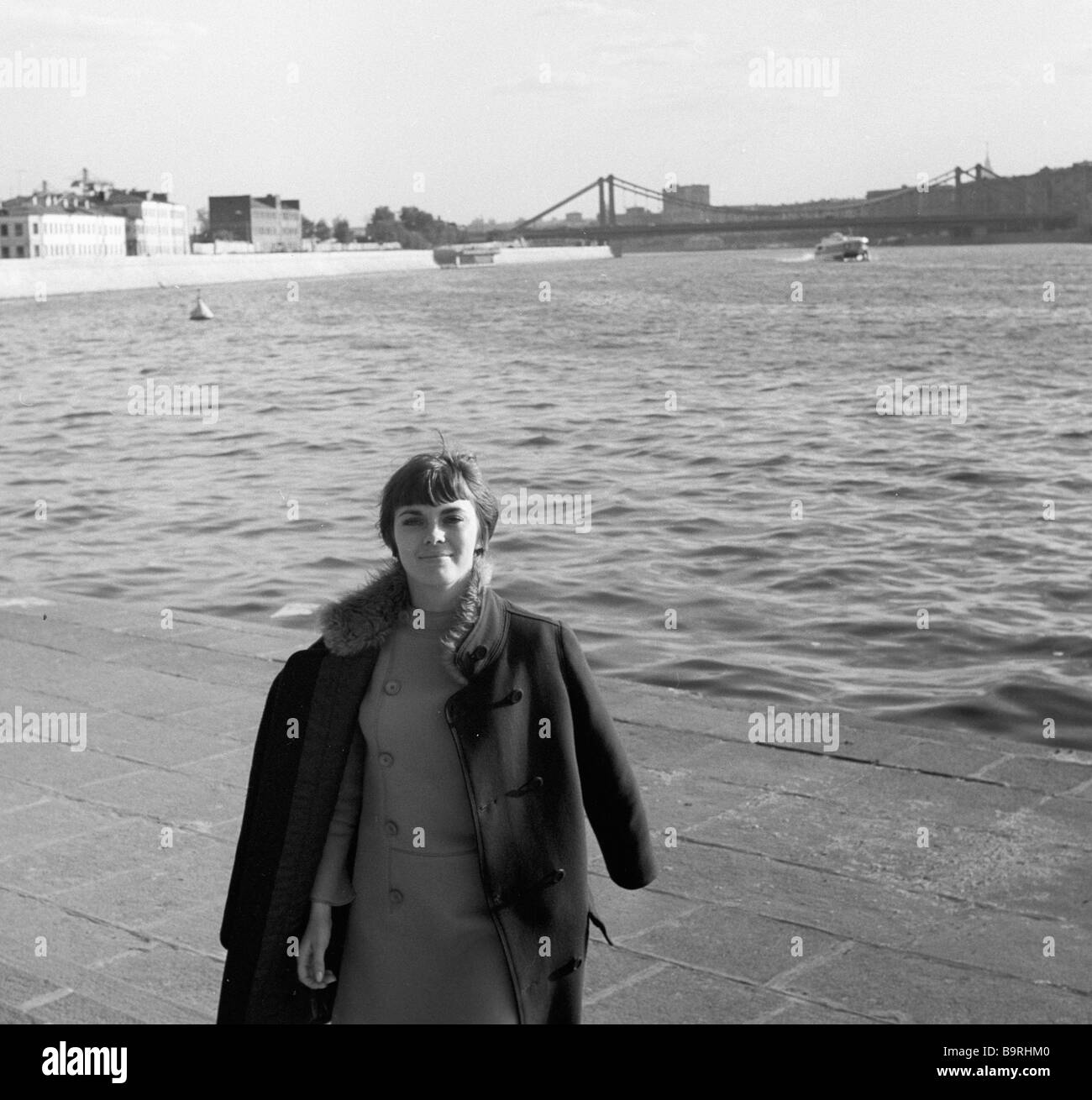 Mireille Mathieu Stock Photos & Mireille Mathieu Stock Images - Alamy