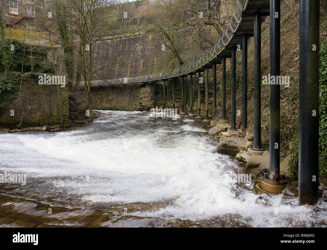weir-and-millennium-walkway-along-the-river-goyt-new-mills-derbyshire