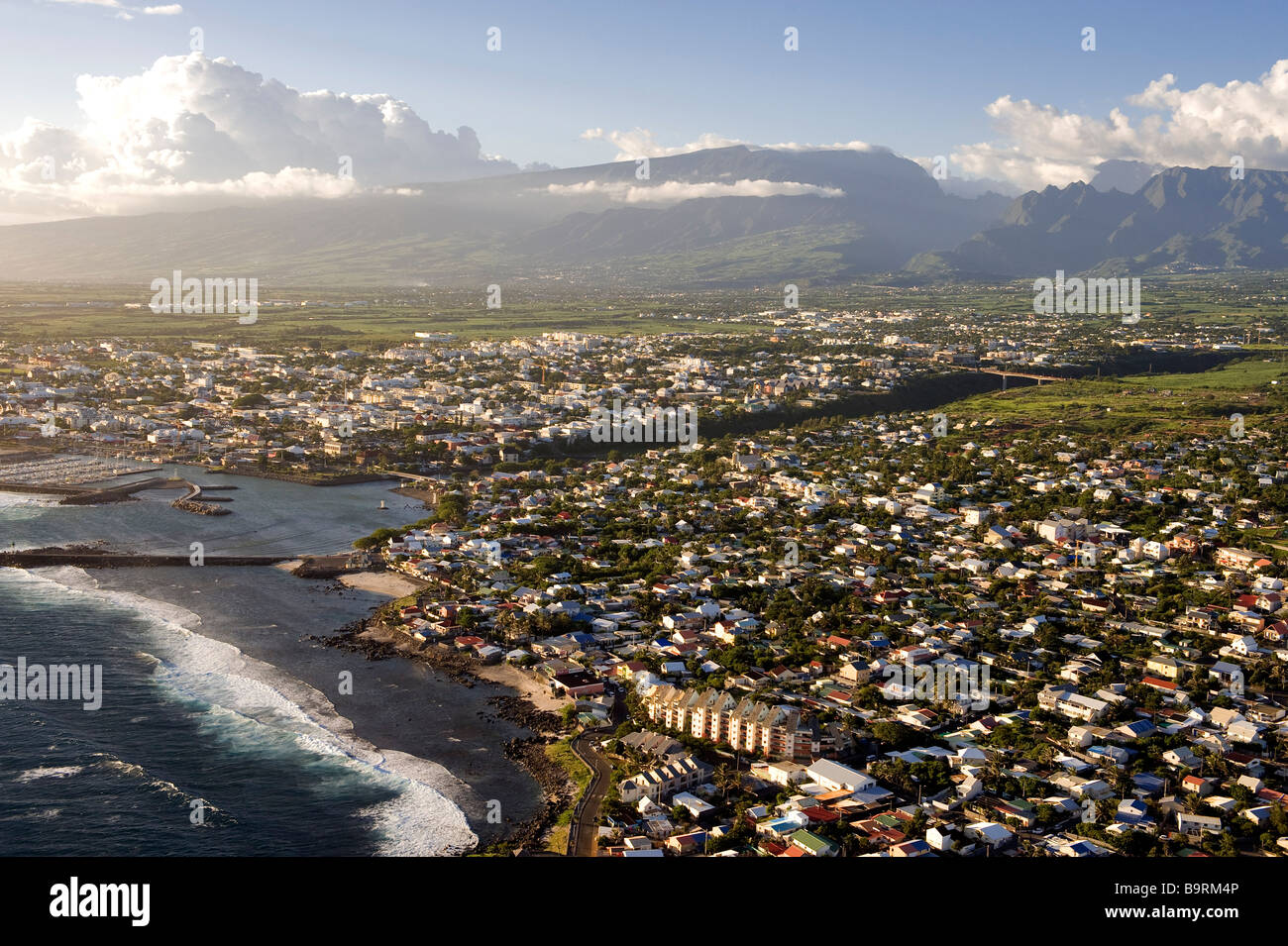 Reunion city saint pierre hires stock photography and images Alamy