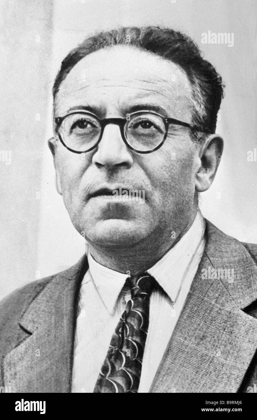 Soviet writer Vasily Grossman 1905 1964 Stock Photo - Alamy