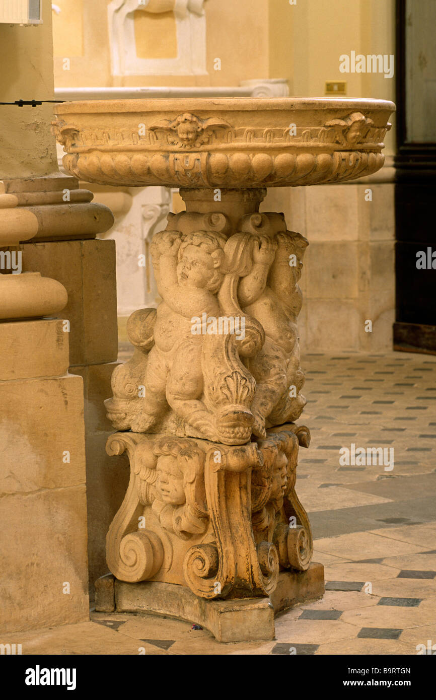 Italy, Abruzzo, Sulmona, Annunziata church, holy water font Stock Photo