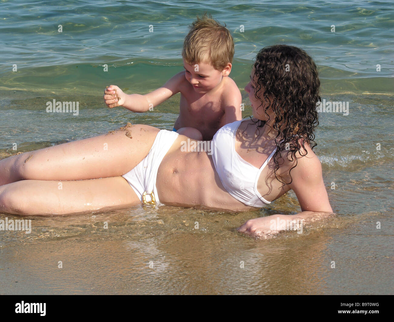 сын на пляже голым фото 113