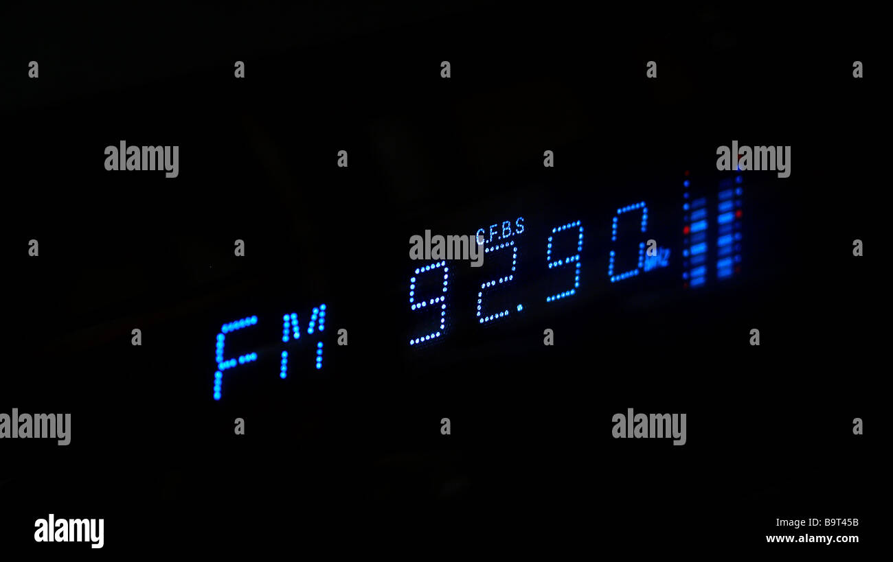 Fm radio hires stock photography and images Alamy