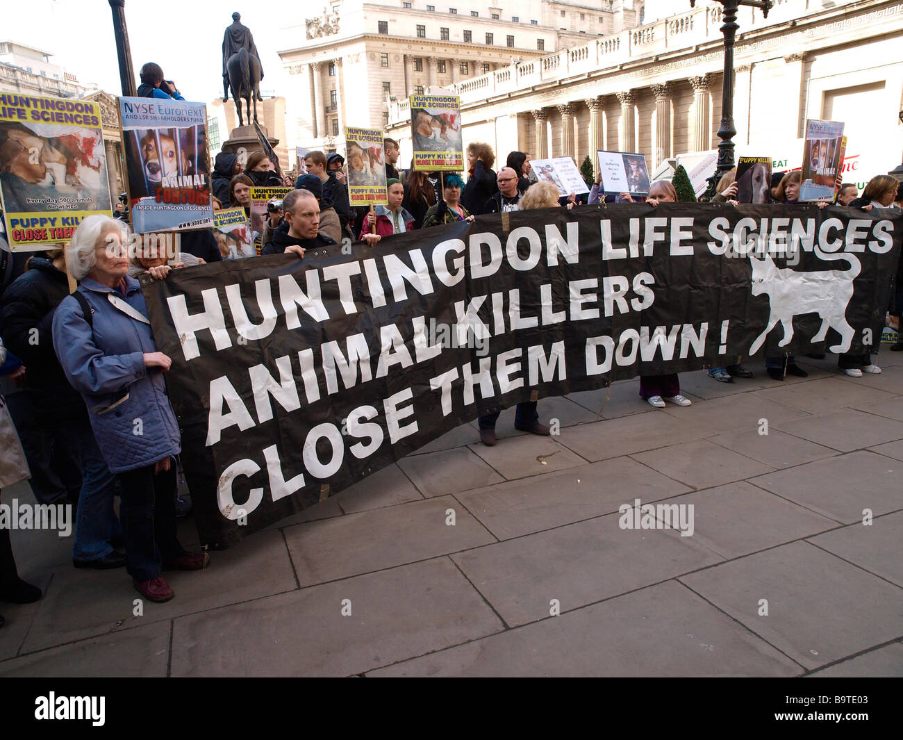 Protest against animal testing hi res stock photography and images alamy
