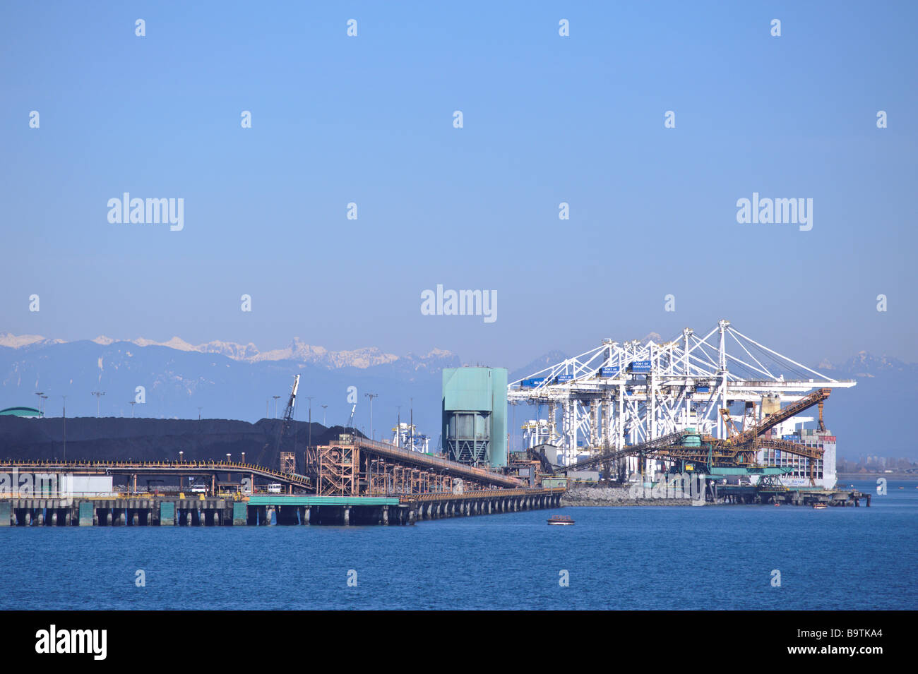 Port of Vancouver or Port Metro Vancouver at Roberts Bank Superport or Deltaport at Delta with coal and container ships Stock Photo