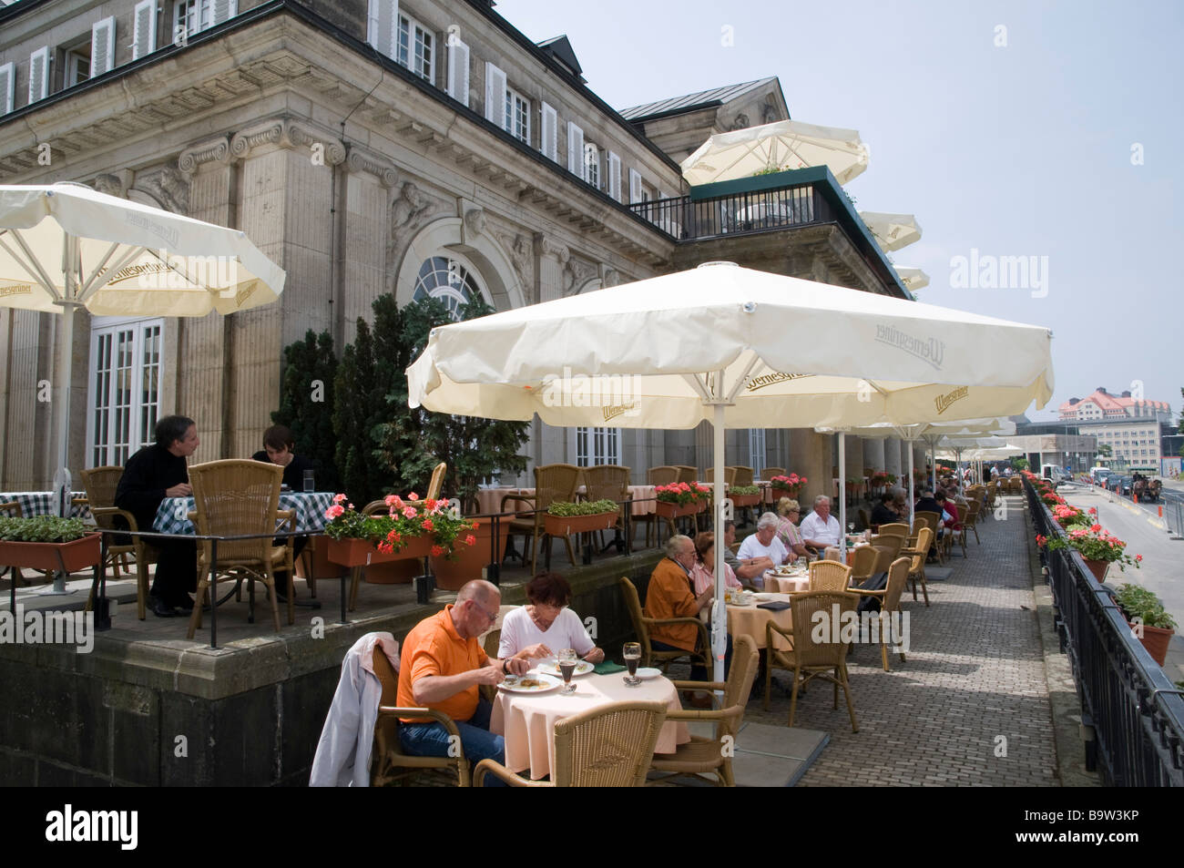 Dresden NO PROPERTY RELEASE theatre square Italian Village restaurant Stock Photo