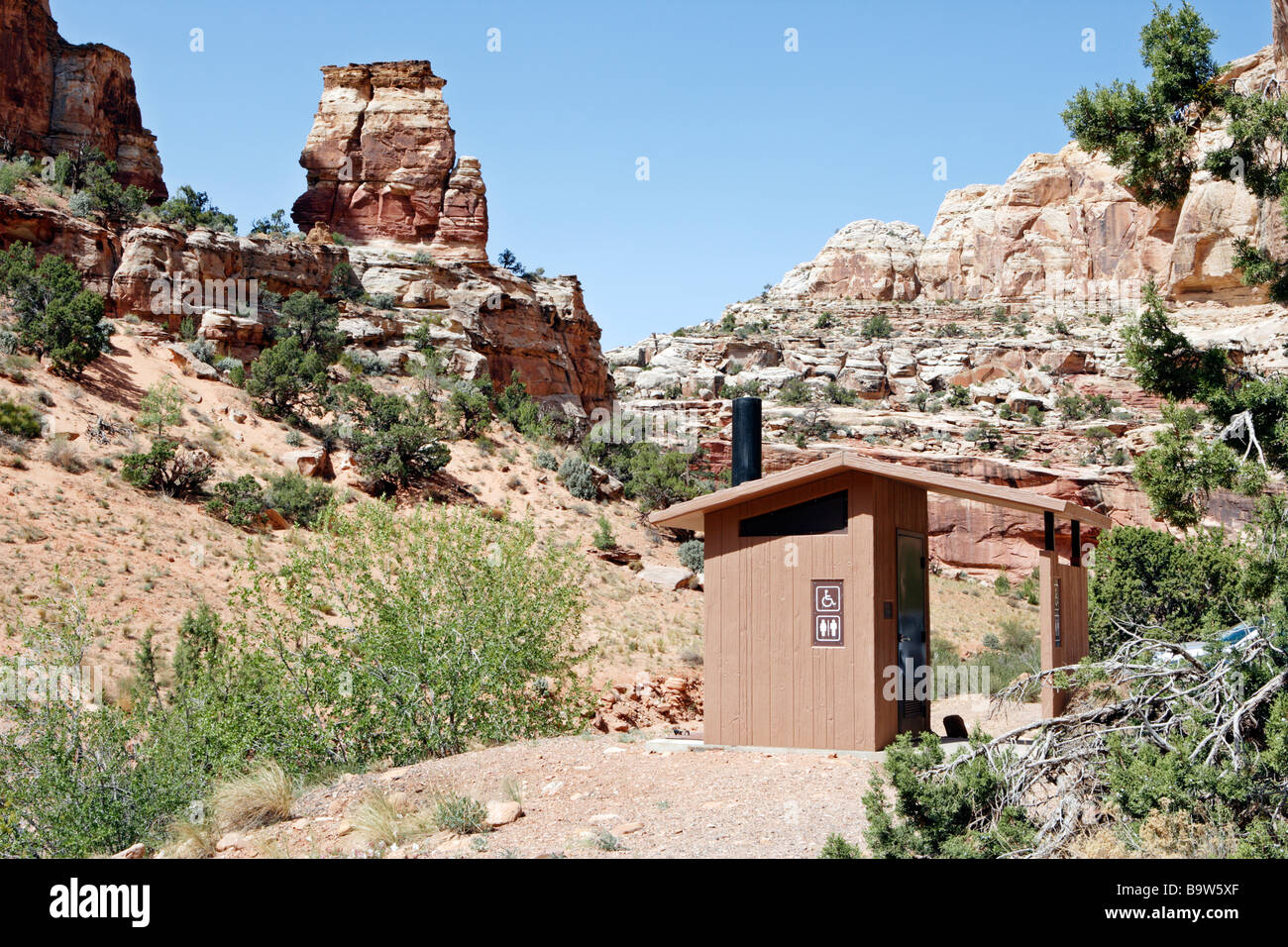 Toilet in Capitol Reef National Park Utah USA Stock Photo Alamy