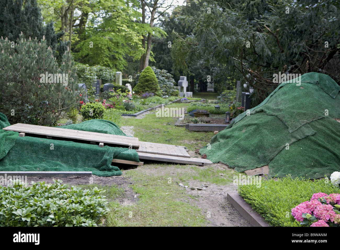 Inhume Inhumation hi-res stock photography and images - Alamy
