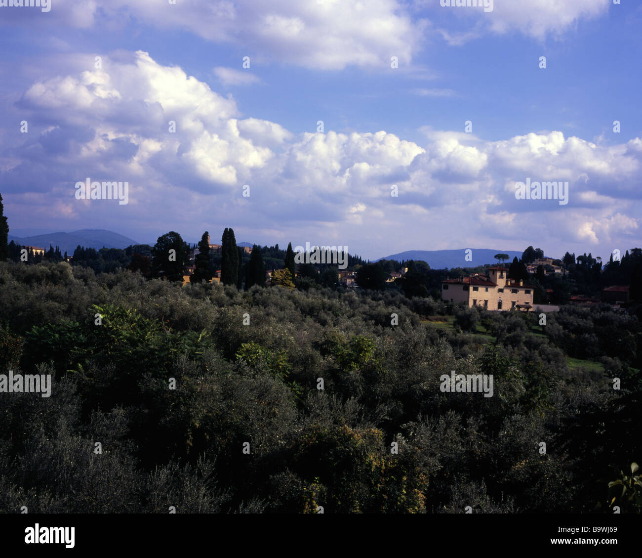 Villas in the hills surrounding Florence, Tuscany Italy Stock Photo - Alamy