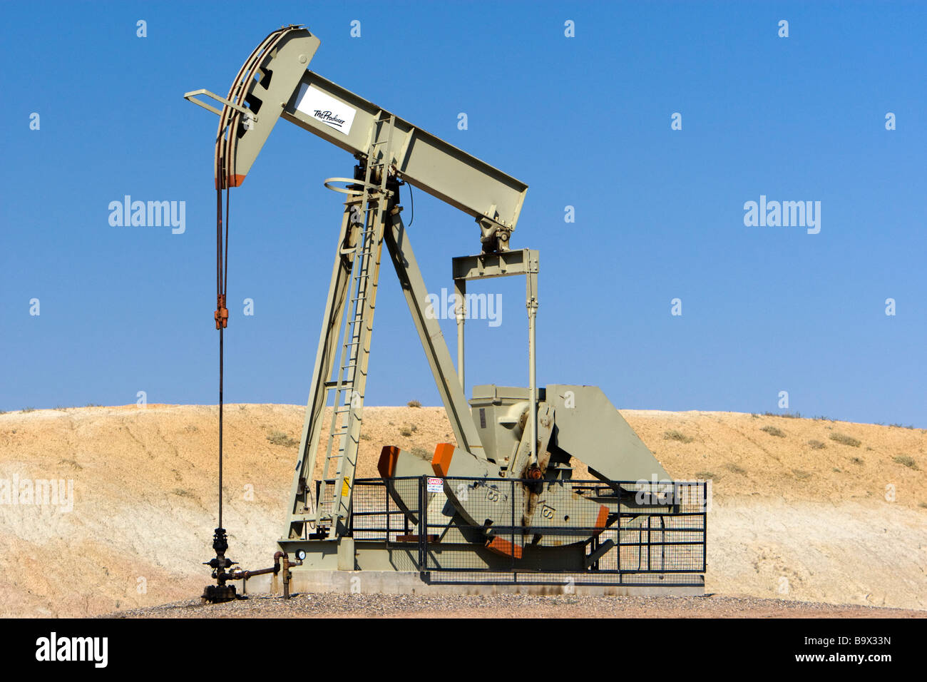 Horsehead pump oil well USA Stock Photo Alamy