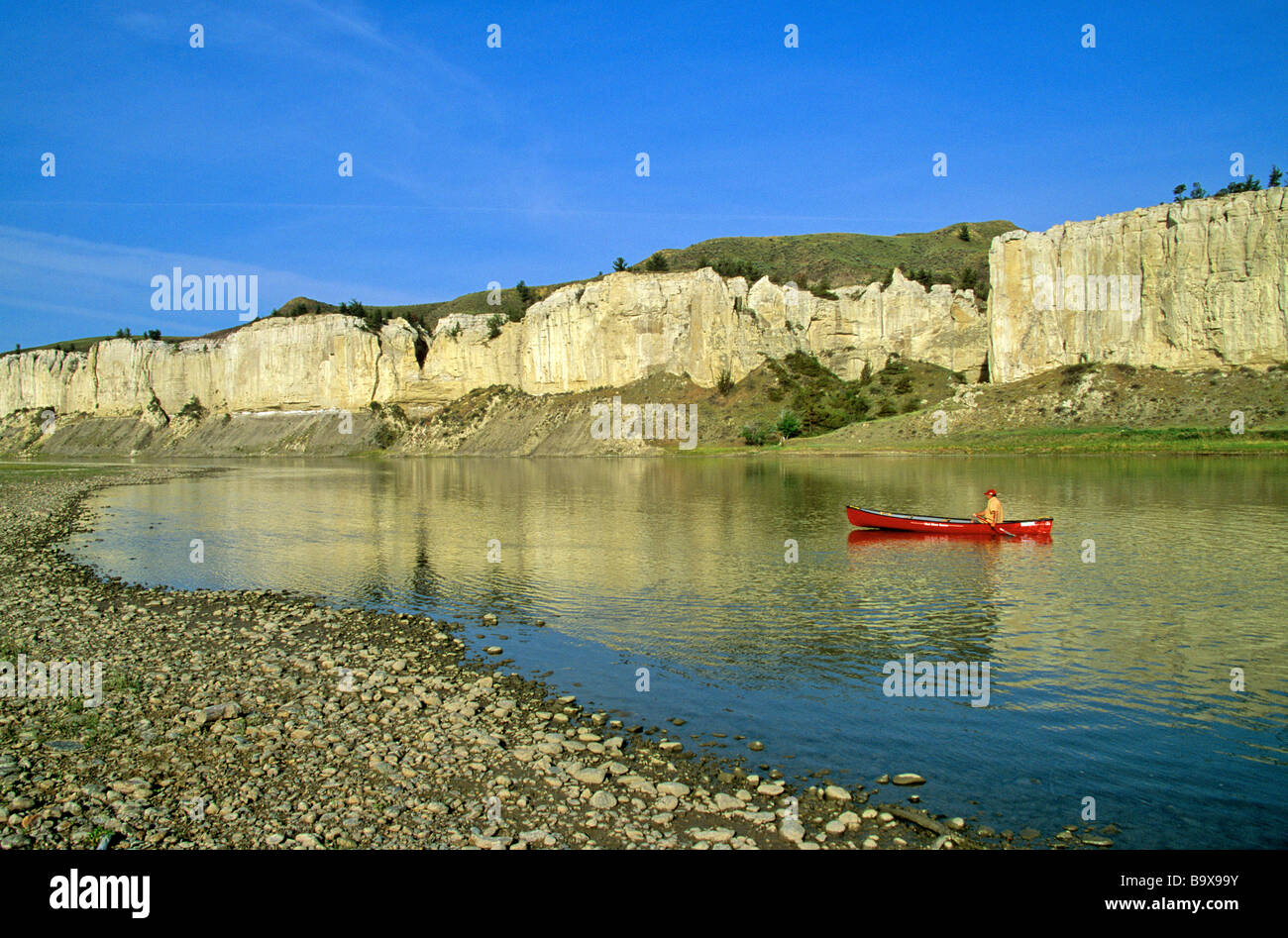 Canoeing the Upper Missouri Wild and Scenic River White Rocks area