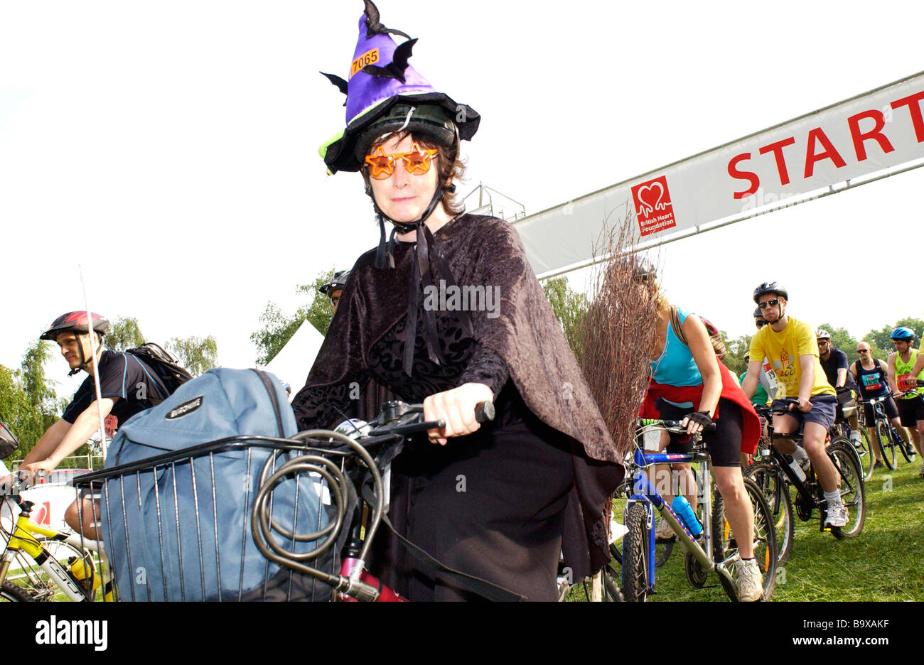 London to Brighton Bike Ride in aid of The British Heart Foundation, Clapham Common, London, England, UK 18th June 2006 Stock Photo