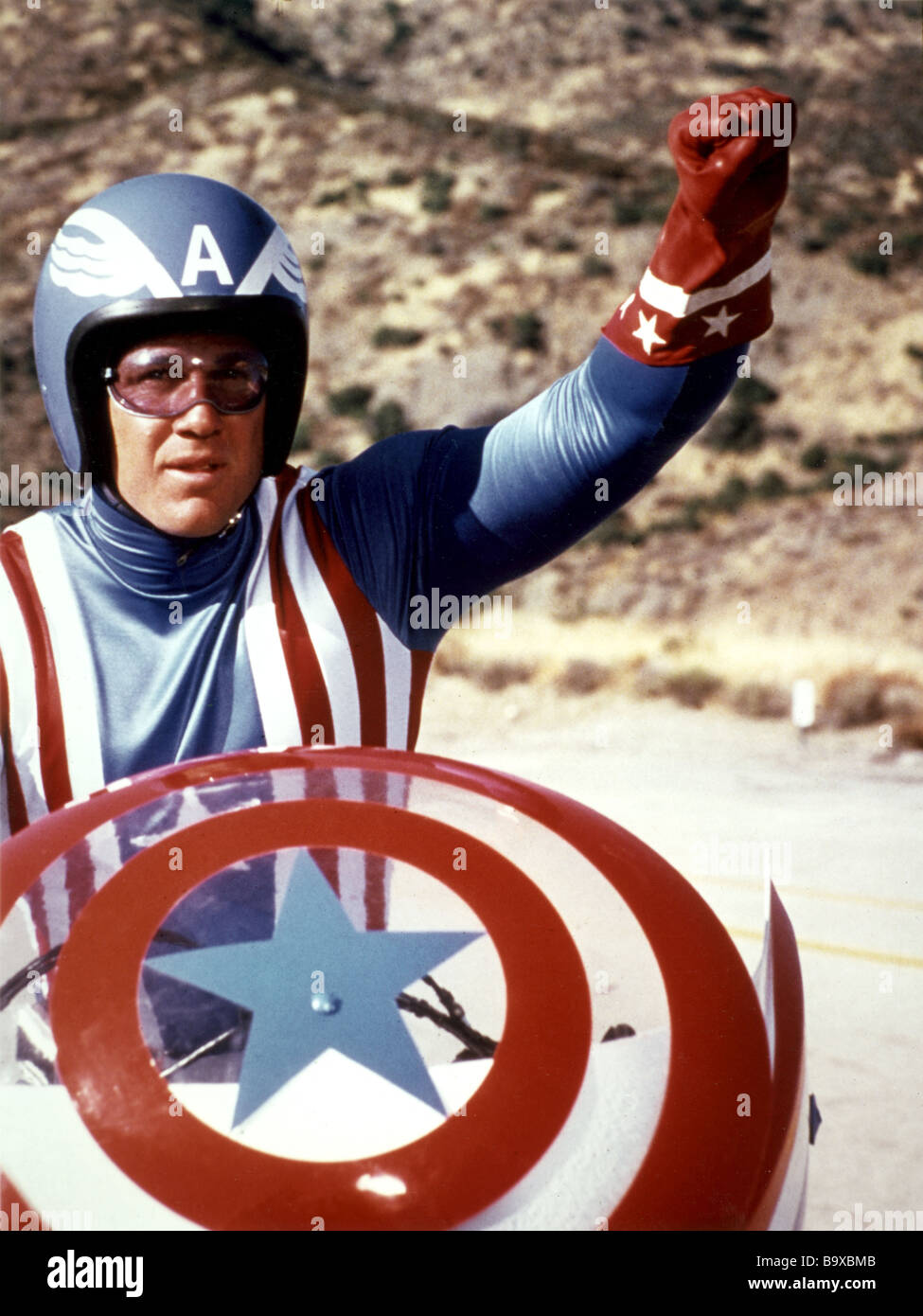 CAPTAIN AMERICA Red Brown in the 1979 TV film Stock Photo Alamy