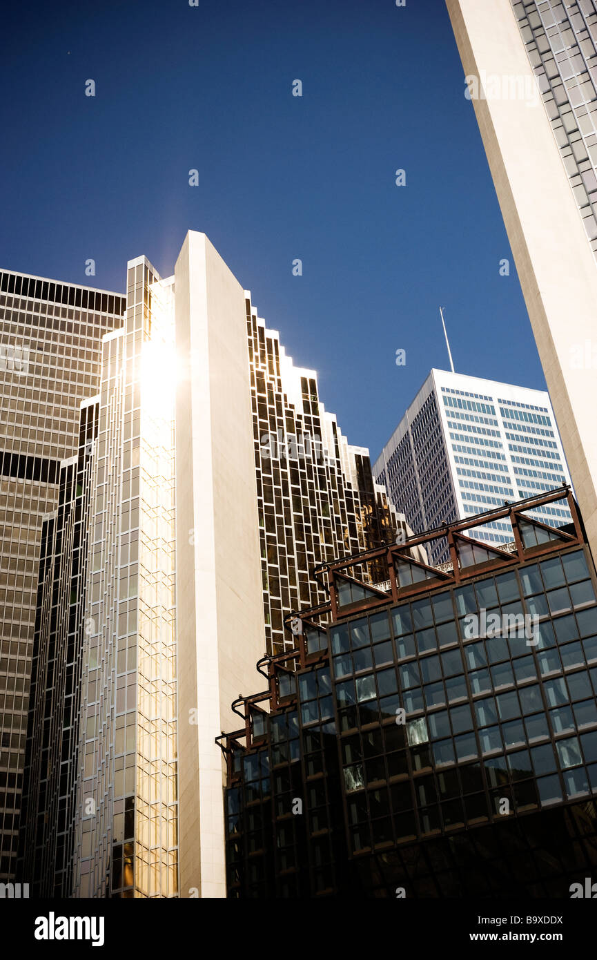 Skyscrapers in downtown toronto hi-res stock photography and images - Alamy