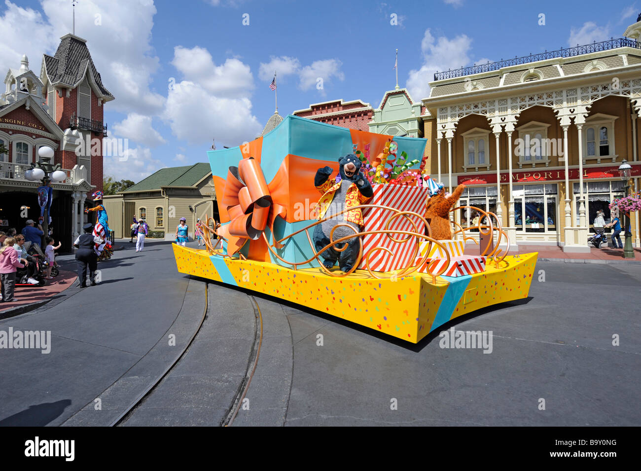 Floats at Walt Disney Magic Kingdom Theme Park Orlando Florida Central Stock Photo Alamy