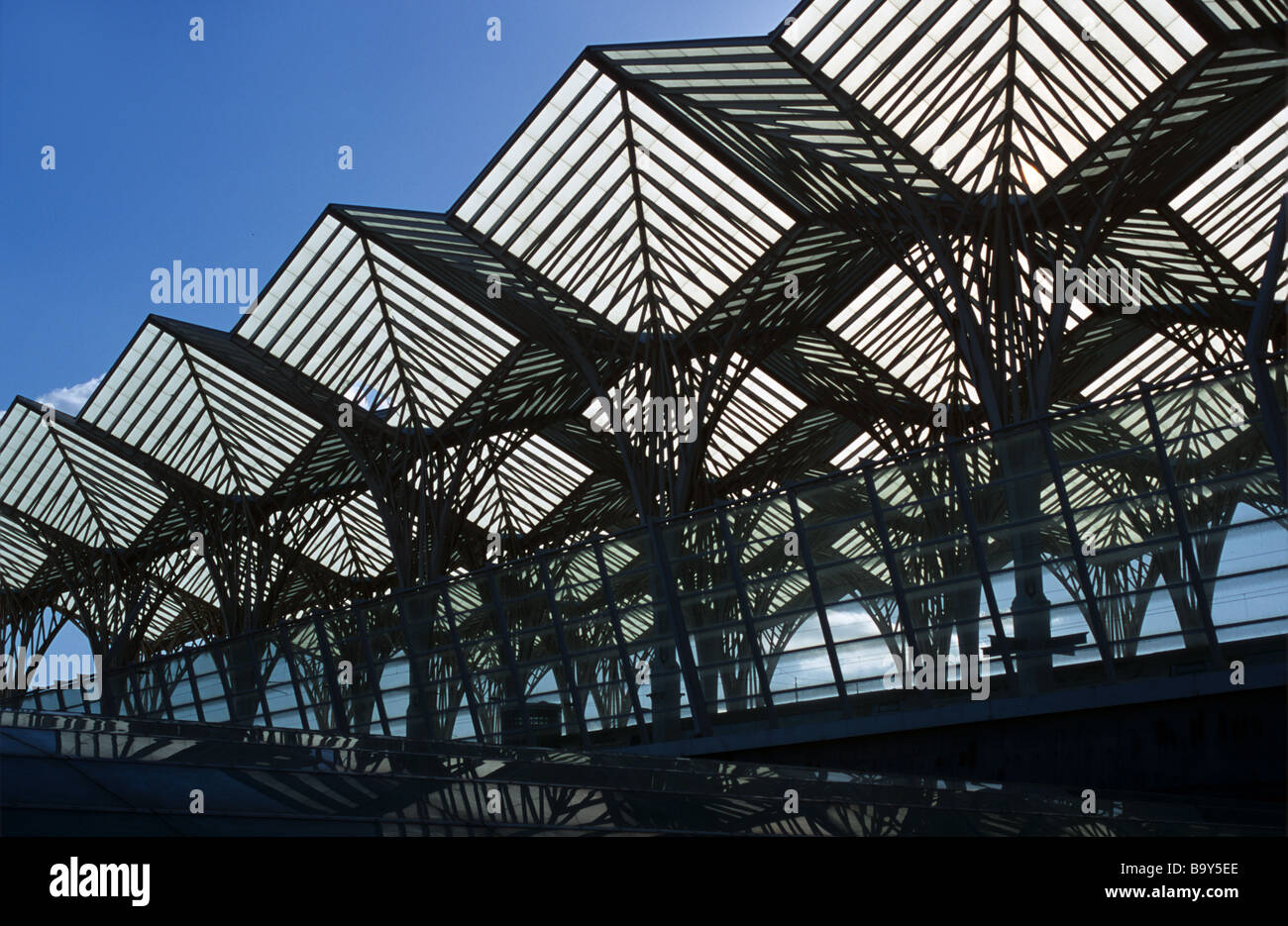 Glass & Steel Canopy of Contemporary Railway Station, Lisbon Oriente Station (1995-1998) by Spanish Architect Santiago Calatrava, Lisbon, Portugal Stock Photo
