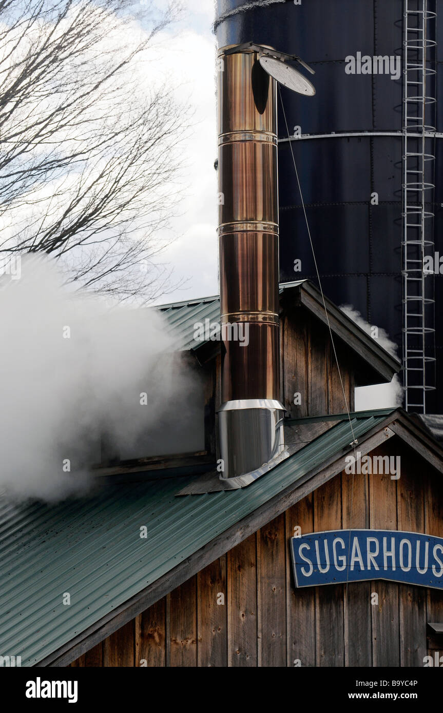 sugar house in vermont Stock Photo Alamy