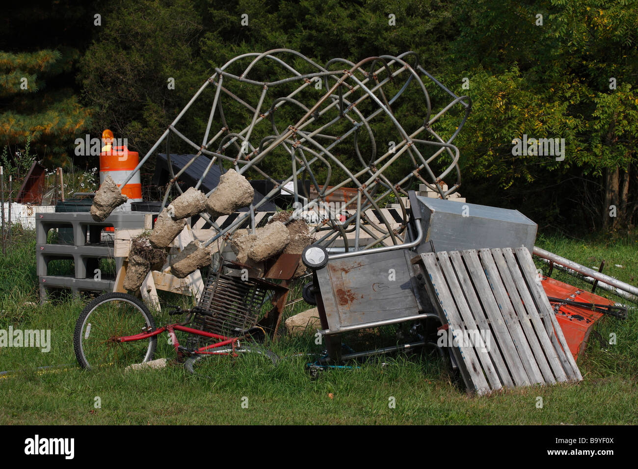 Rubbish hi res hi-res stock photography and images - Alamy