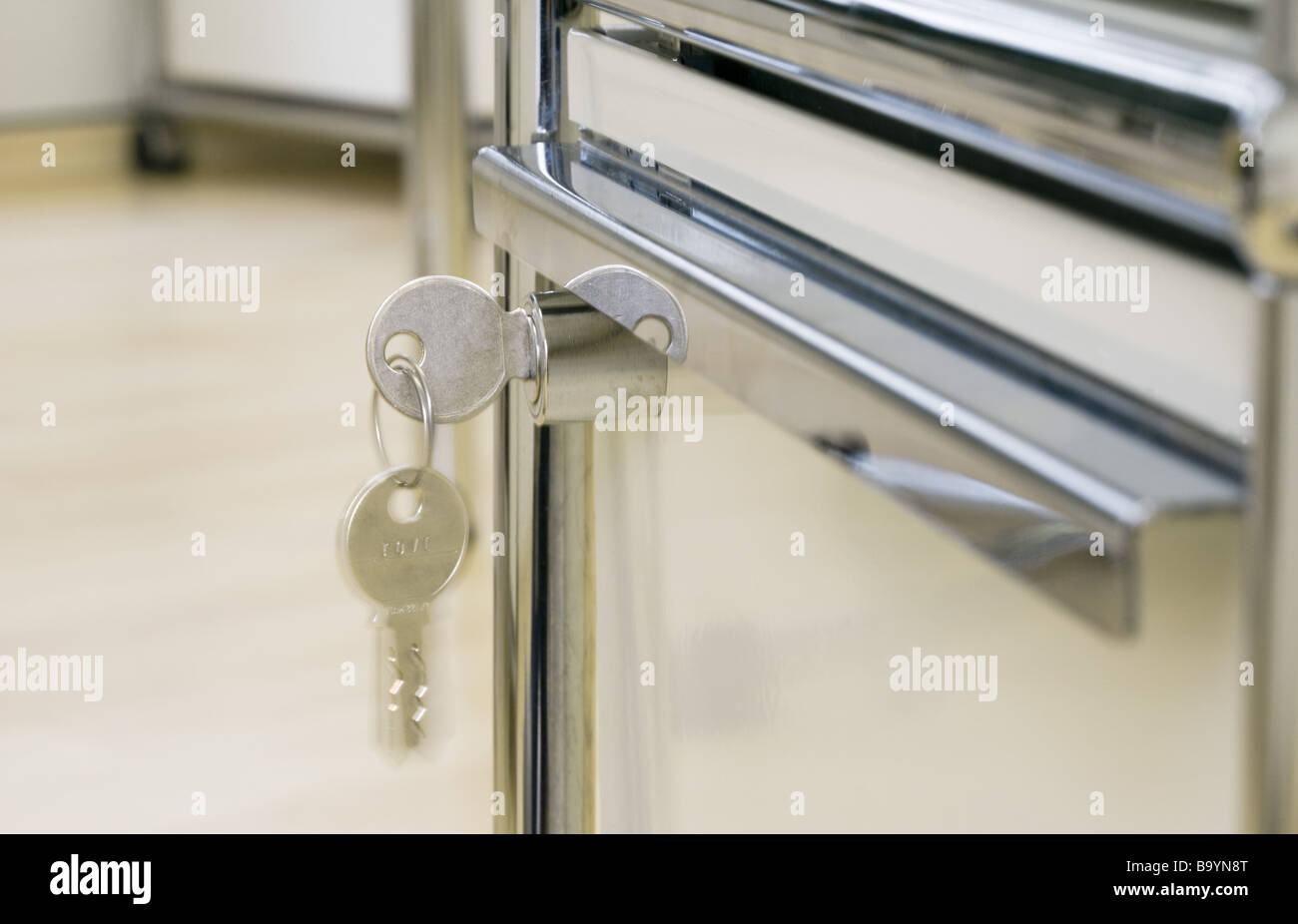 Rollcontainer hi-res stock photography and images - Alamy