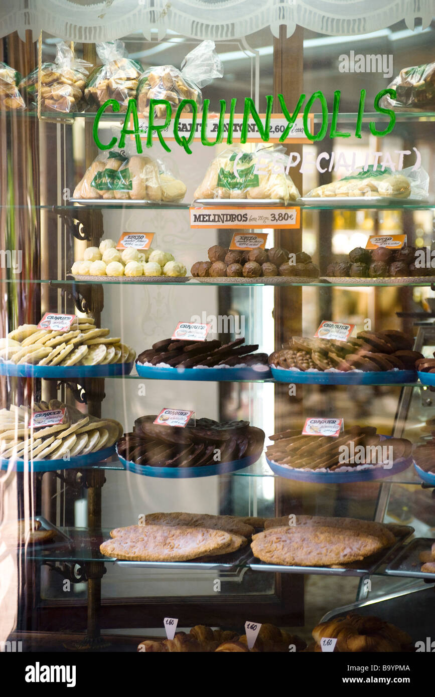 Bakery Window Display High Resolution Stock Photography and Images Alamy