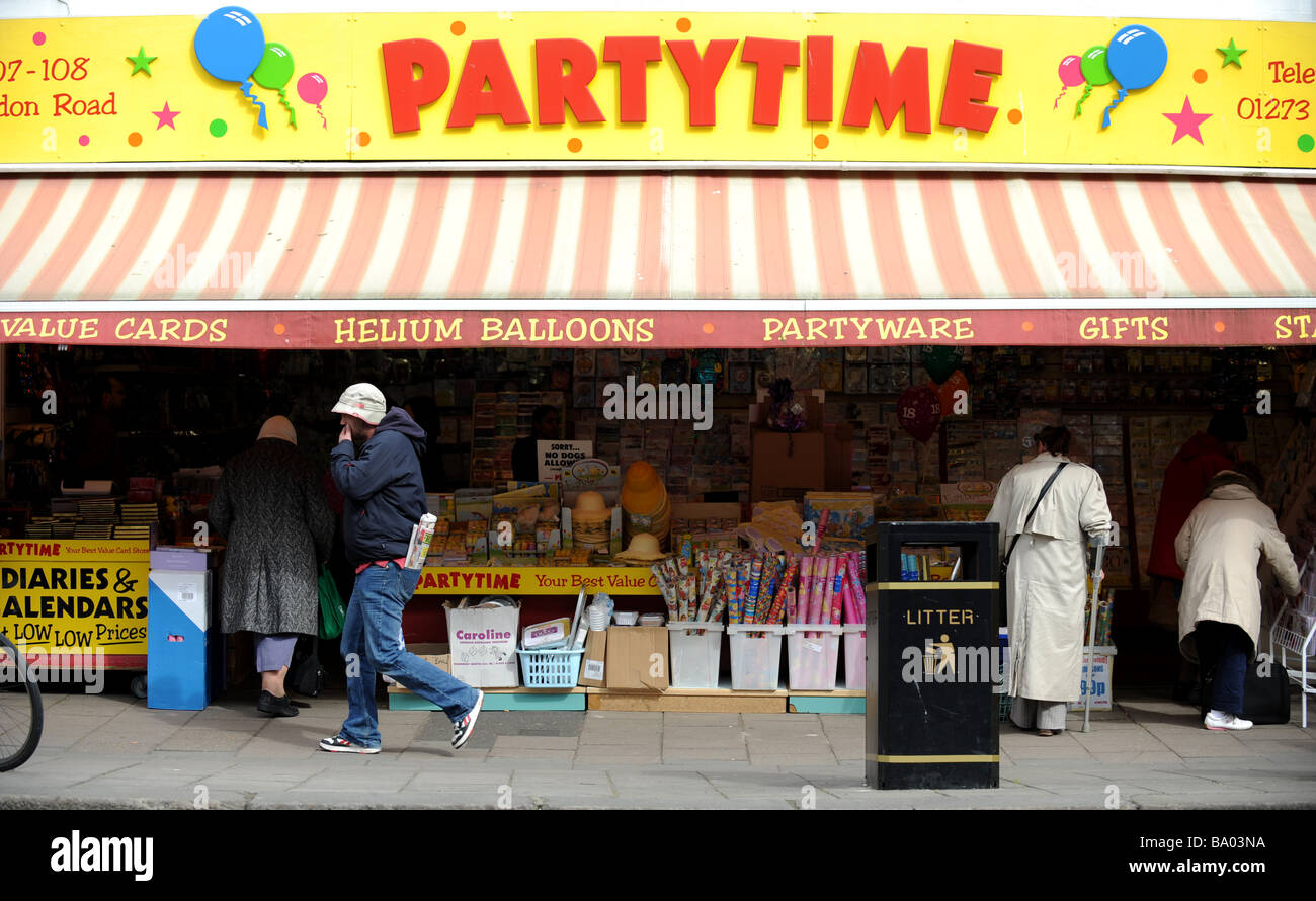 Partytime hires stock photography and images Alamy