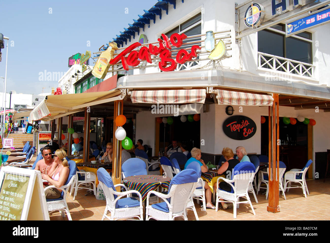 Promenade bar, Puerto del Carmen, Lanzarote, Canary Islands, Spain Stock  Photo - Alamy