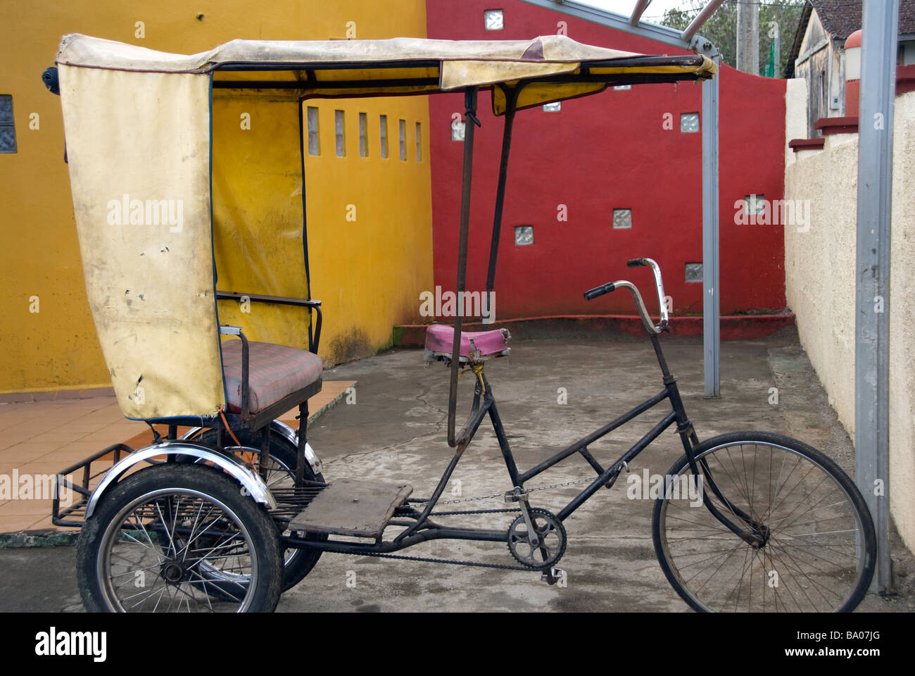 Cuba, transport, poverty Stock Photo