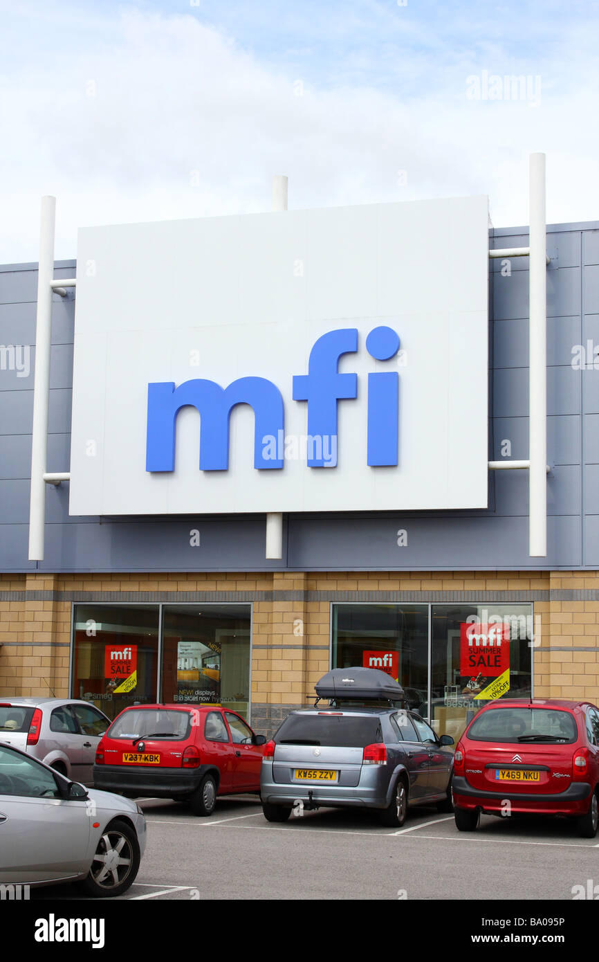 MFI retail outlet on a retail park in Lincoln, England, U.K. Stock Photo
