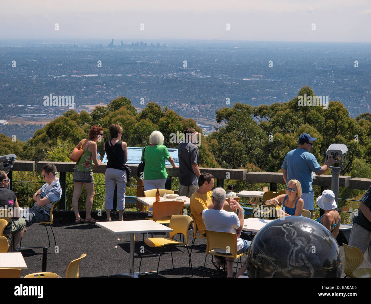 lookout at skyhigh mount