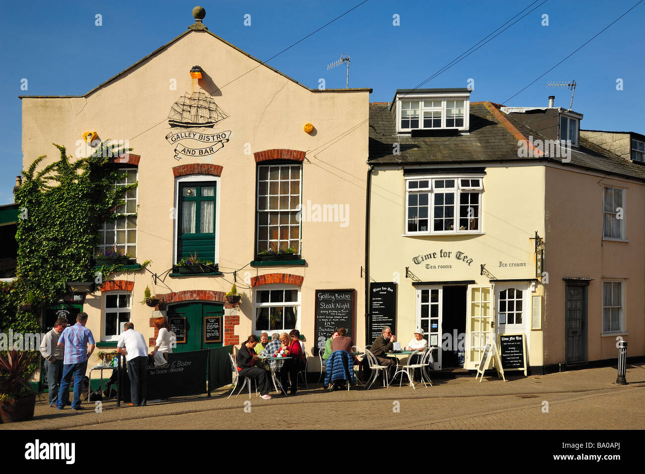 Weymouth Pub High Resolution Stock Photography and Images Alamy