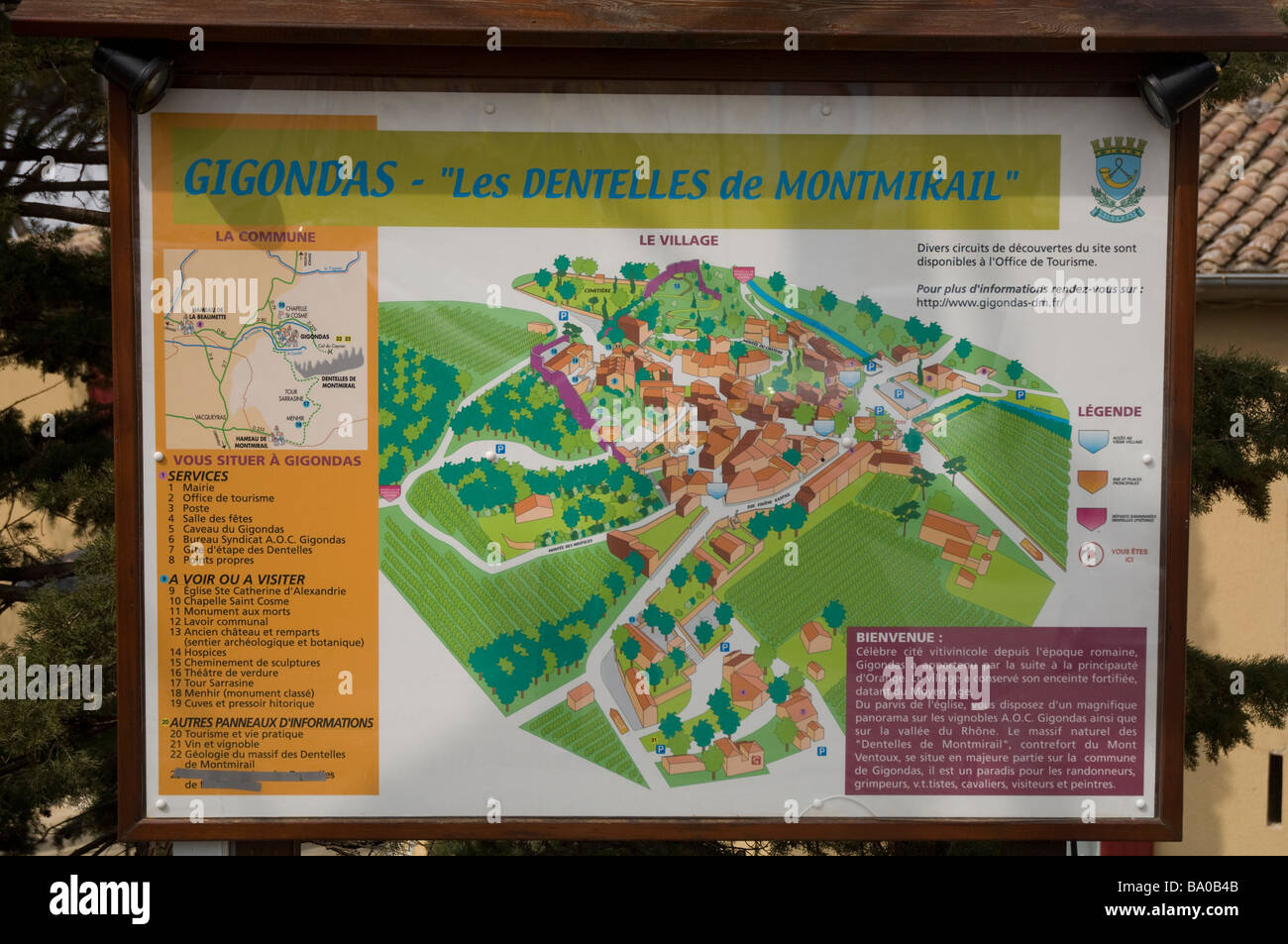 Gigondas village hi-res stock photography and images - Alamy