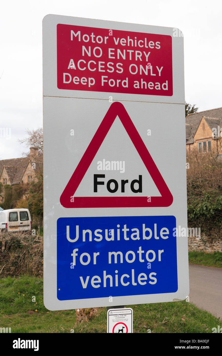 Warning Sign Deep Ford Ahead Hi-res Stock Photography And Images Alamy ...