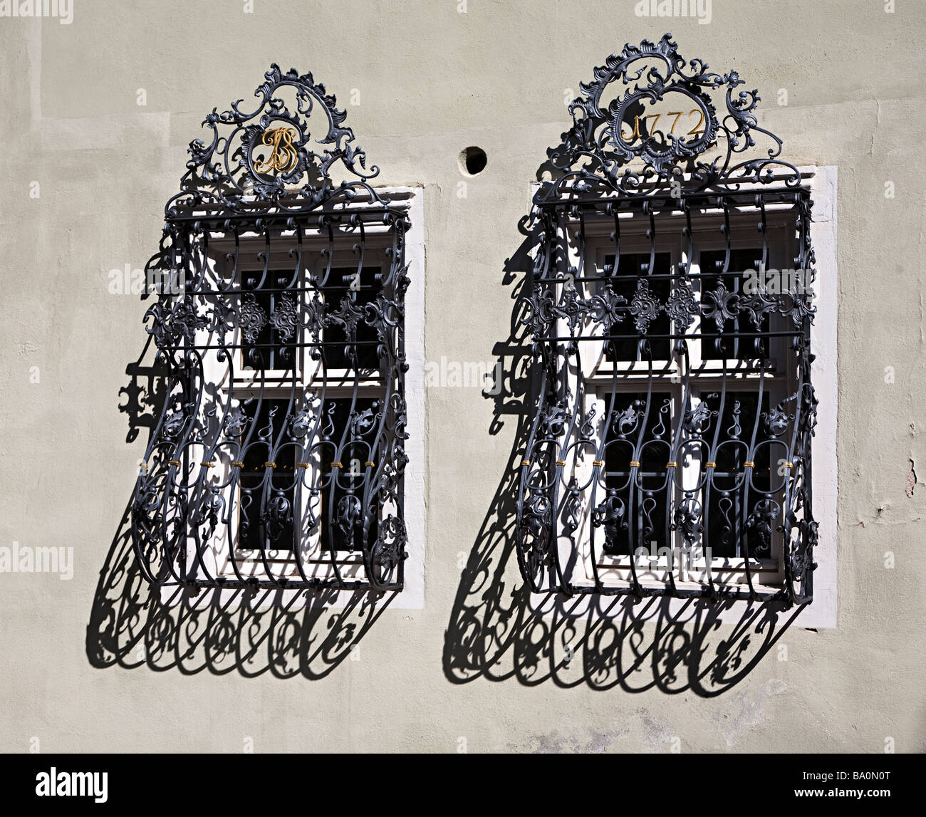 Grilles hires stock photography and images Alamy