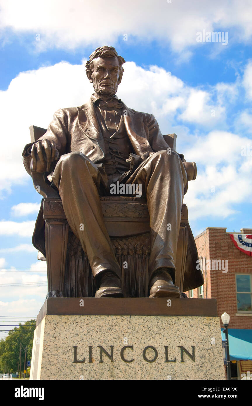 Statue of President Abraham Lincoln in the town center at Hodgenville KY was created by sculptor Adolph Weinman Stock Photo