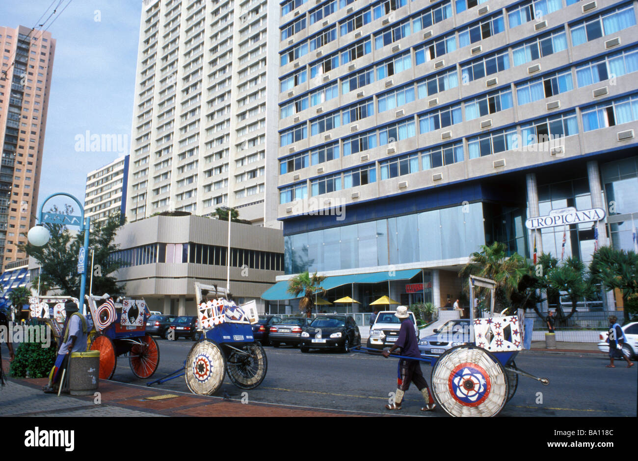 Durban rickshaw hi-res stock photography and images - Alamy